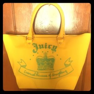 Large tote